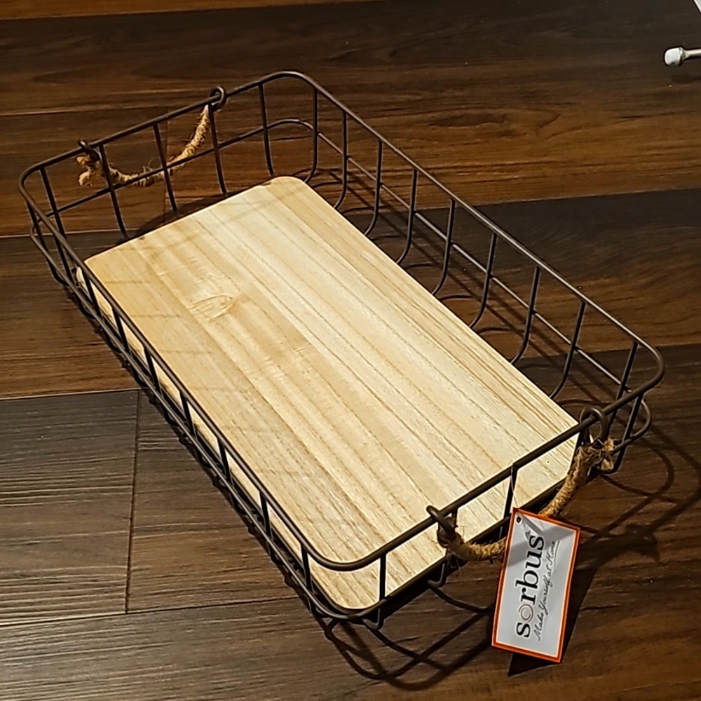 Sorbus Wire and Wood Basket